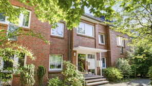 Bremen-Hemelingen: Vermietete 2-Zimmer Wohnung mit großem Balkon in ruhiger Lage