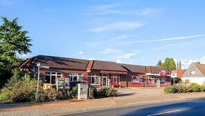 Bremen-Aumund-Hammersbeck: Attraktive Gewerbeimmobilie in zentraler Lage