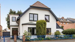 Zweifamilienhaus an der Weserkante in Rönnebeck