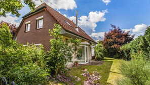 Einfamilienhaus in ruhiger und idyllischer Lage von Bremen-Seehausen mit tollem Garten