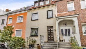 Bremen - Findorff / Modernisierungsbedürftiges Reihenhaus in sehr beliebter Lage